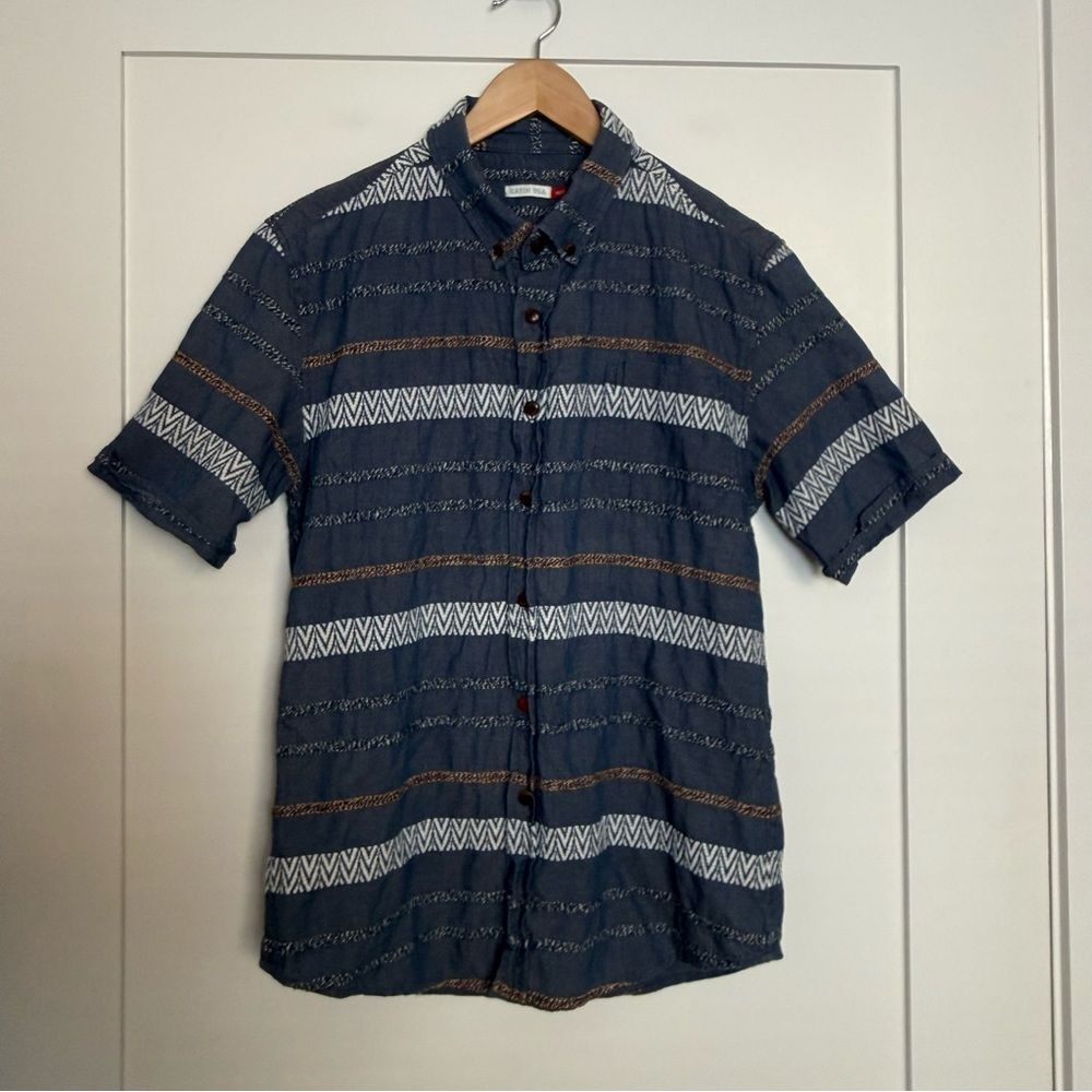Katin USA Shirt Men Sz M Blue Striped Short Sleeve Embroidered Button Down Beach